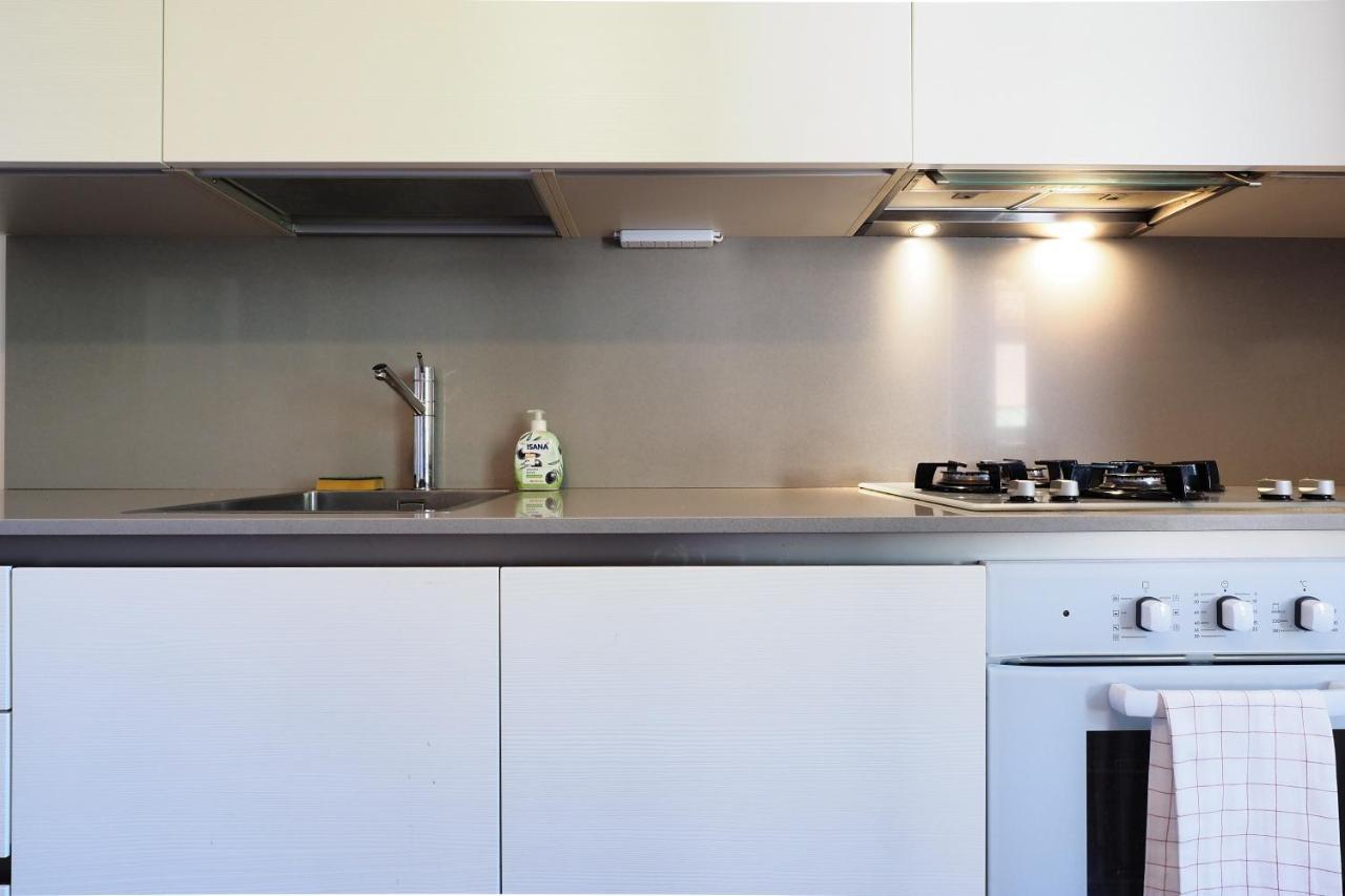 Primopiano - Cantoni Apartment Milan Bagian luar foto