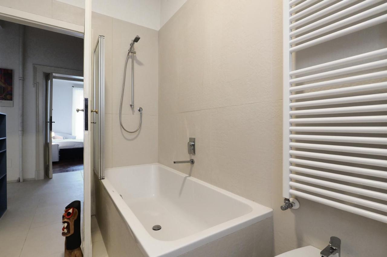 Primopiano - Cantoni Apartment Milan Bagian luar foto