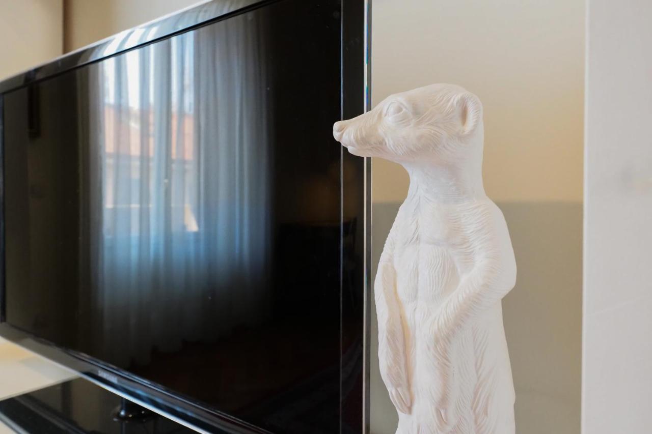Primopiano - Cantoni Apartment Milan Bagian luar foto